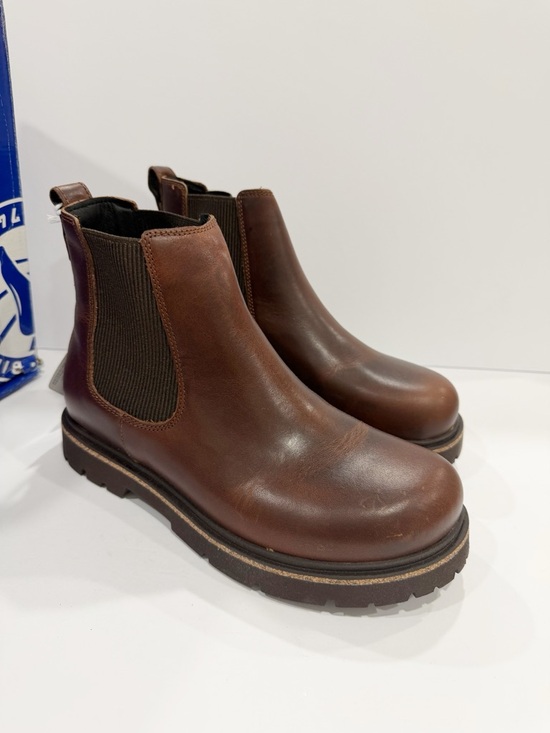 Birkenstock Other - Birkenstock Highwood Slip-On Leather Unisex Chelsea Boots - Chocolate